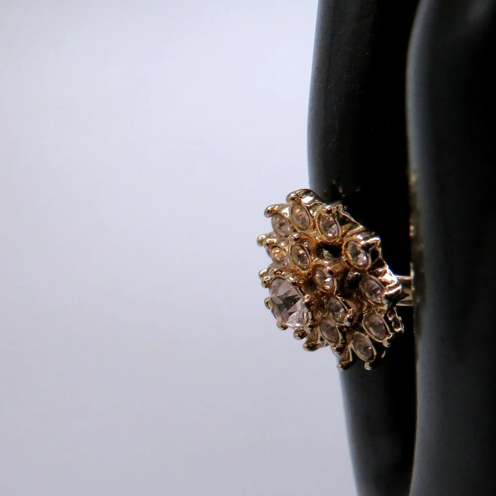 Vintage Gold Tone Smoky Champagne Rhinestone Sunburst Floral Cocktail Ring 7.5
